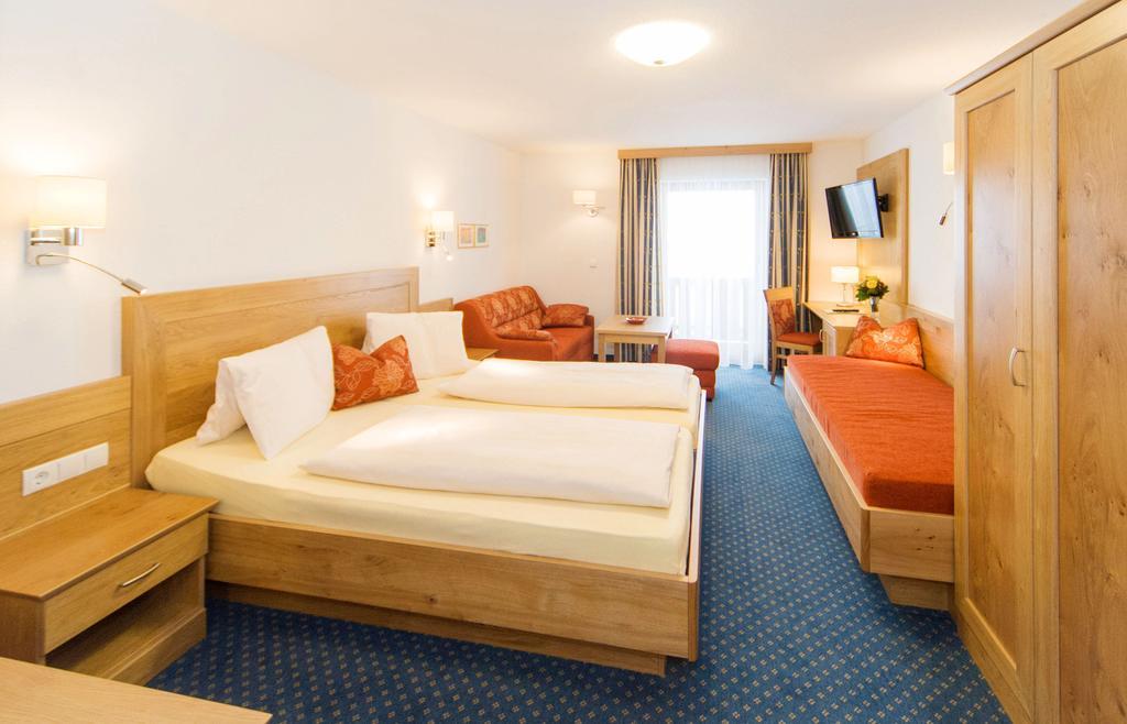 Landhotel Kielhuberhof Ramsau am Dachstein Rum bild
